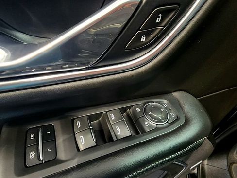 Used 2021 Chevrolet Tahoe Premier image 10