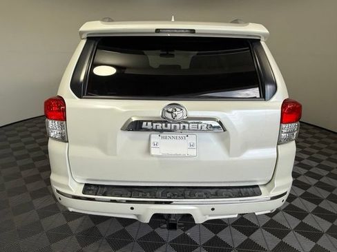 Used 2013 Toyota 4Runner SR5 w/ Convenience Pkg RWD image 5