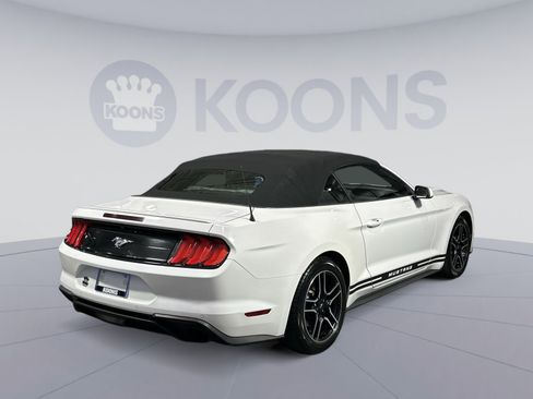 Used 2021 Ford Mustang Premium image 7