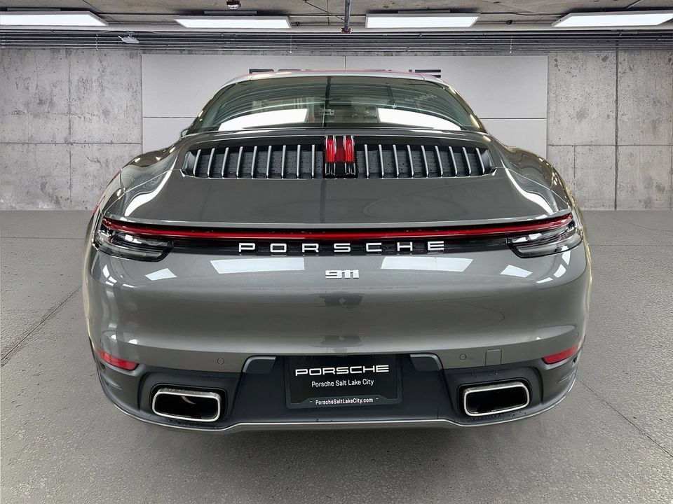 Certified 2024 Porsche 911 Targa 4 AWD/4WD image 10