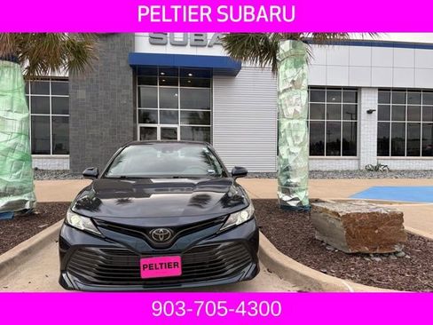 Used 2020 Toyota Camry LE image 2