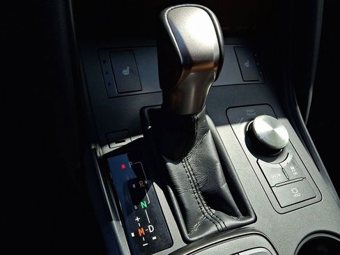 Used 2024 Lexus IS 300 F Sport image 16