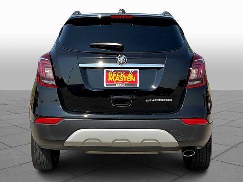 Used 2020 Buick Encore Preferred image 4