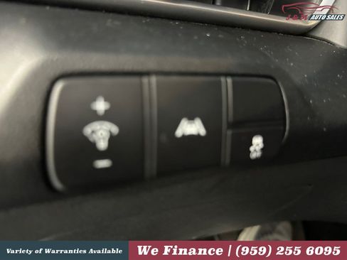 Used 2021 Hyundai Elantra SEL FWD image 21