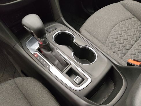 Used 2024 Chevrolet Equinox LT w/ LPO, Floor Liner Package FWD image 26