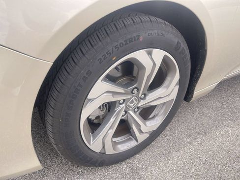 Used 2018 Honda Accord EX-L image 2