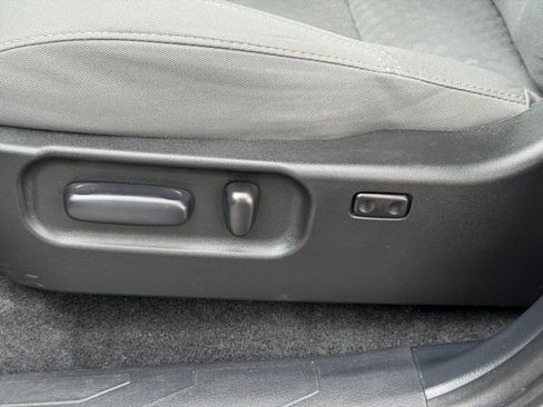 Used 2021 Toyota Tacoma SR5 image 15