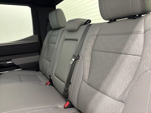 Used 2025 Toyota Tundra Limited image 19