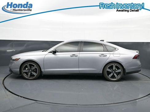 Used 2023 Honda Accord Sport image 6