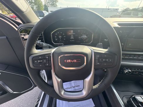 New 2026 GMC Sierra 1500 SLT w/ SLT Premium Plus Package AWD/4WD image 11