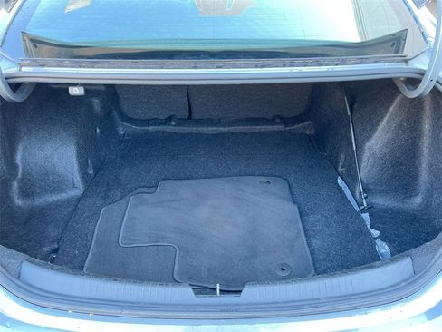 Used 2024 Chevrolet Malibu LT image 26