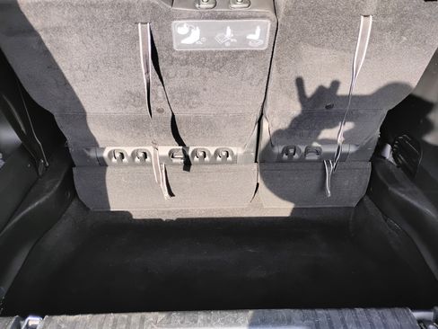 Used 2020 Chrysler Pacifica Touring-L w/ S Appearance Package image 22