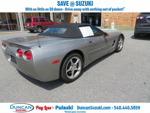 Used 2001 Chevrolet Corvette w/ Preferred Equipment Group2 image 3