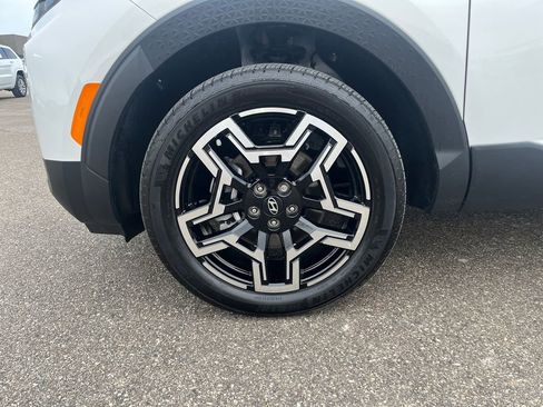 Used 2025 Hyundai Santa Cruz Limited image 31