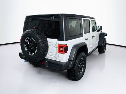 Used 2024 Jeep Wrangler Unlimited Rubicon 4xe AWD/4WD image 9