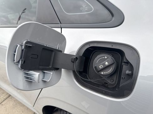 Used 2022 Kia K5 GT-Line image 45