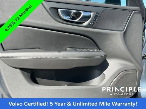Certified 2025 Volvo V60 B5 Cross Country Plus image 24
