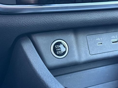 Used 2023 Nissan Rogue SV w/ SV Premium B Package image 20