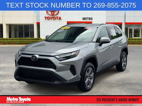 Certified 2025 Toyota RAV4 XLE AWD/4WD image 1
