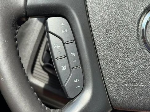 Used 2017 Buick Enclave Leather AWD/4WD image 17
