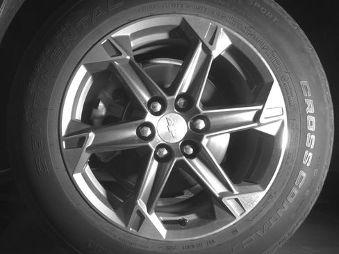 Used 2025 Chevrolet Blazer LT FWD image 12