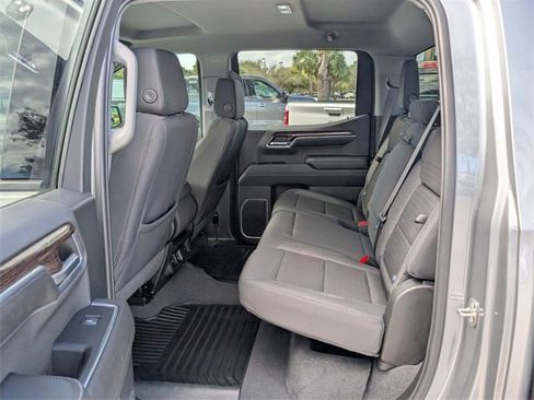 Used 2024 GMC Sierra 1500 Elevation image 14