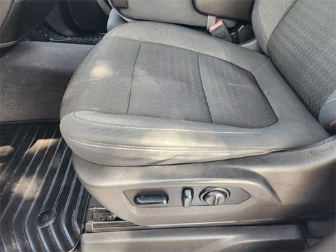 Used 2020 Chevrolet Silverado 1500 LT w/ Texas Edition image 24