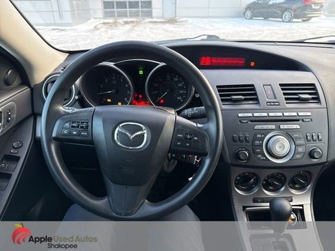 Used 2010 MAZDA MAZDA3 i Touring image 9