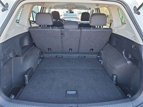 Used 2024 Volkswagen Tiguan S image 12
