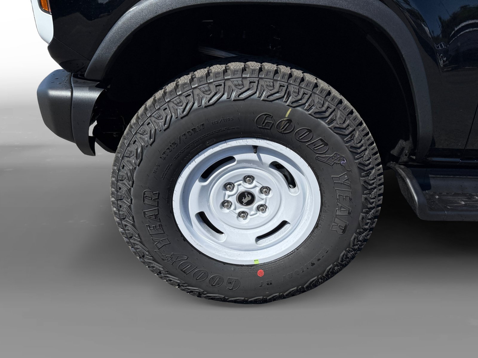 New 2026 Ford Bronco Heritage Edition AWD/4WD image 9