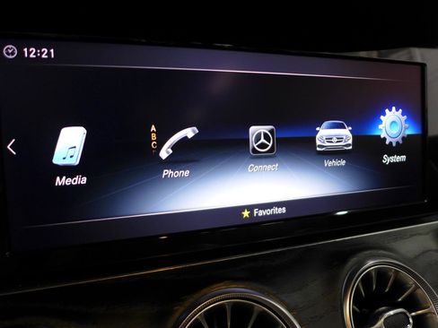 Used 2018 Mercedes-Benz E 400 4MATIC Cabriolet image 37