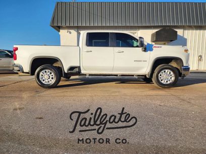 Used 2024 Chevrolet Silverado 2500 LT