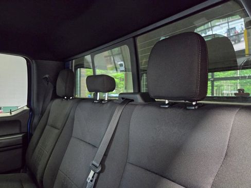 Used 2020 Ford F150 XLT w/ Equipment Group 302A Luxury AWD/4WD image 18