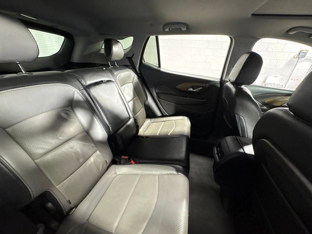 Used 2018 GMC Terrain SLE FWD image 25