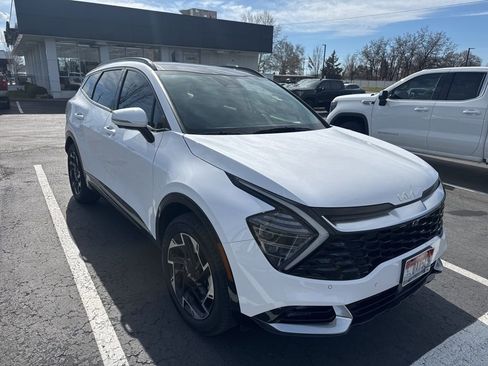 Used 2024 Kia Sportage SX image 4