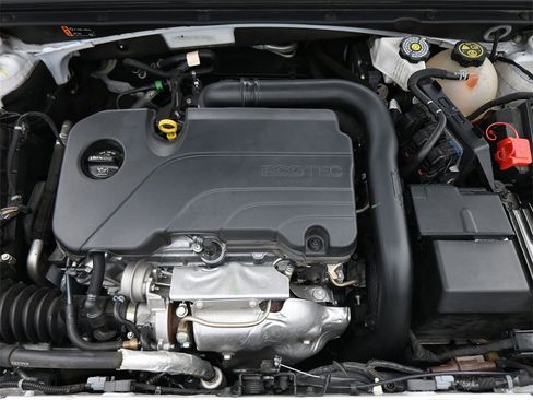 Used 2024 Chevrolet Malibu LT image 16