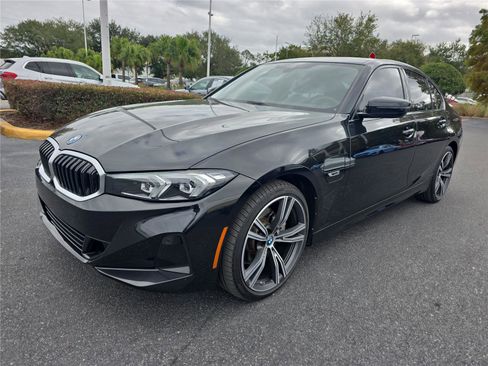 Certified 2023 BMW 330e w/ Driving Assistance Package image 7