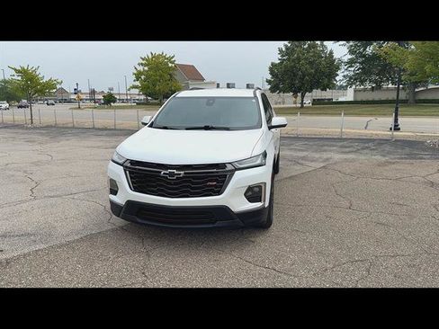 Used 2023 Chevrolet Traverse RS w/ LPO, Floor Liner Package AWD/4WD image 14