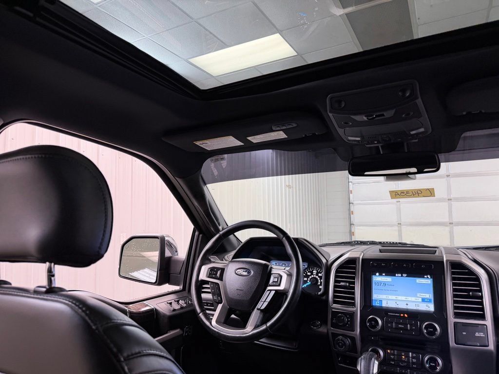 Used 2017 Ford F150 Platinum w/ Equipment Group 701A Luxury AWD/4WD image 30