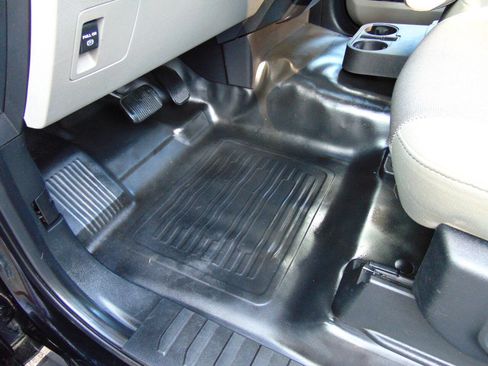 Used 2018 Ford F150 XL w/ Equipment Group 101A Mid AWD/4WD image 6