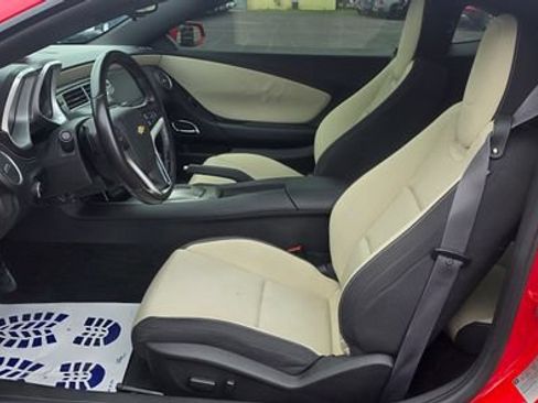 Used 2012 Chevrolet Camaro LT RWD image 9