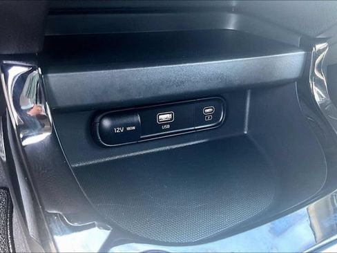 Used 2026 Kia Seltos S AWD/4WD image 16