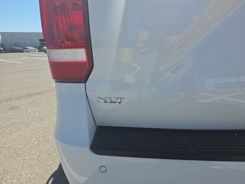 Used 2021 Ford Expedition XLT AWD/4WD image 7