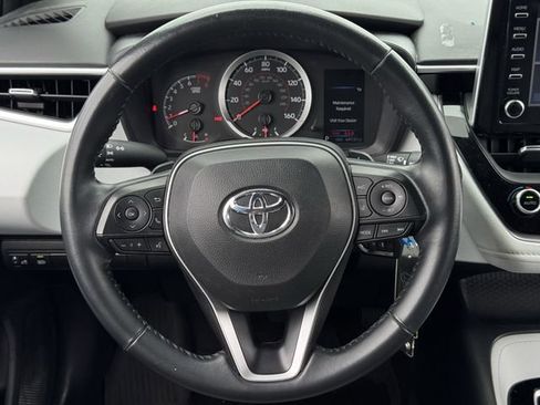 Used 2020 Toyota Corolla SE FWD image 11