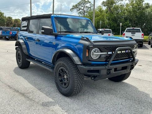 Certified 2022 Ford Bronco Wildtrak AWD/4WD image 8