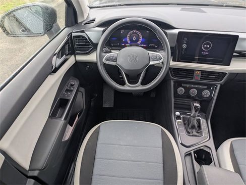 Certified 2025 Volkswagen Taos S image 15