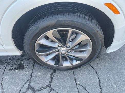 Certified 2023 Buick Encore GX Select w/ Sport Touring Package image 7