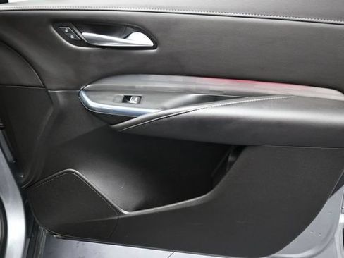 Used 2024 Cadillac XT4 Premium Luxury FWD image 31