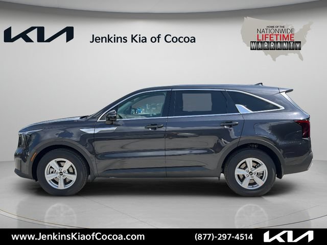 New 2026 Kia Sorento LX FWD image 9