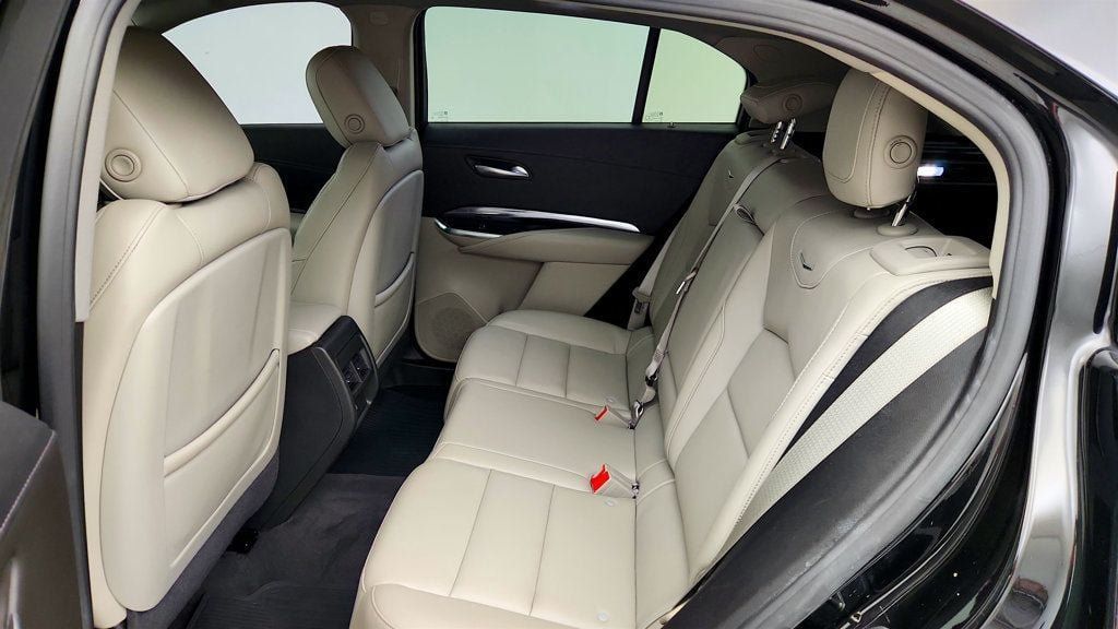 Used 2023 Cadillac XT4 Luxury w/ Driver Awareness Package FWD image 19
